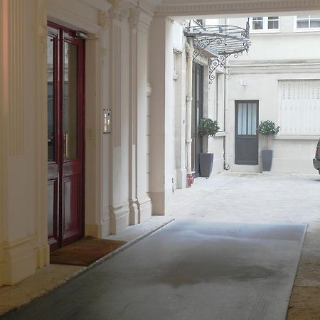 Saint Germain Cosy Chicsuites Paris Rum bild