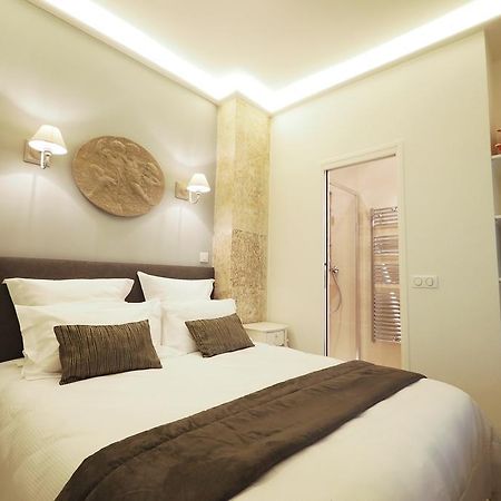 Saint Germain Cosy Chicsuites Paris Rum bild