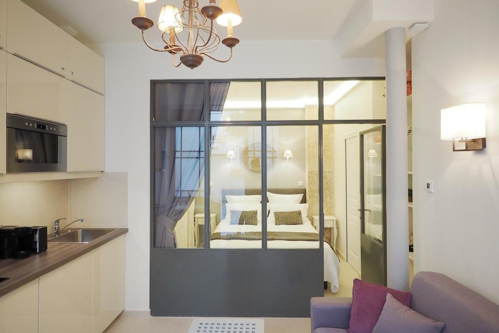 Saint Germain Cosy Chicsuites Paris Rum bild