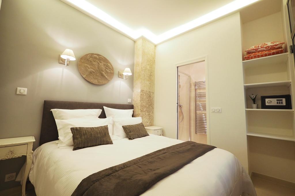 Saint Germain Cosy Chicsuites Paris Rum bild