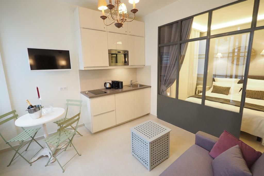 Saint Germain Cosy Chicsuites Paris Rum bild